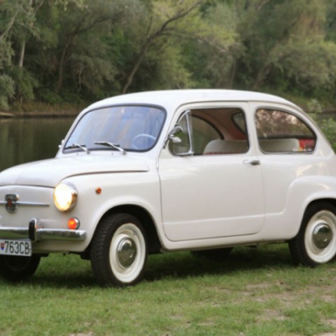 Fiat 600 D, r.v. 1969, dvere "po vetre"