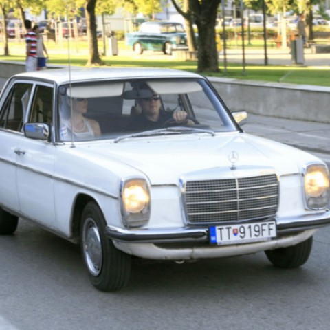 Mercedes Benz W114