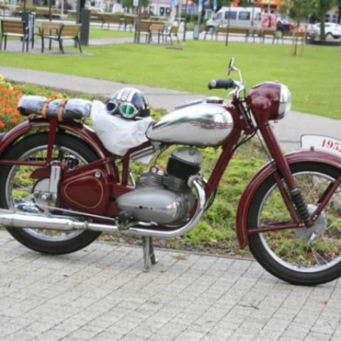 Jawa 250 Perak, 1952